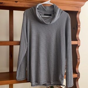 Tahari Black/White Stripe Long Sleeve Turtleneck